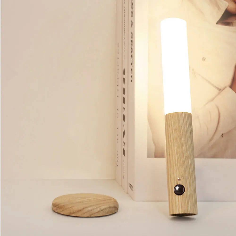 Lampe Magnétique LED ASTE – L’éclairage Intelligent & Élégant au Quotidien